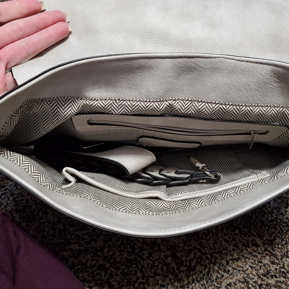 Purse - Picture 4 of 4
